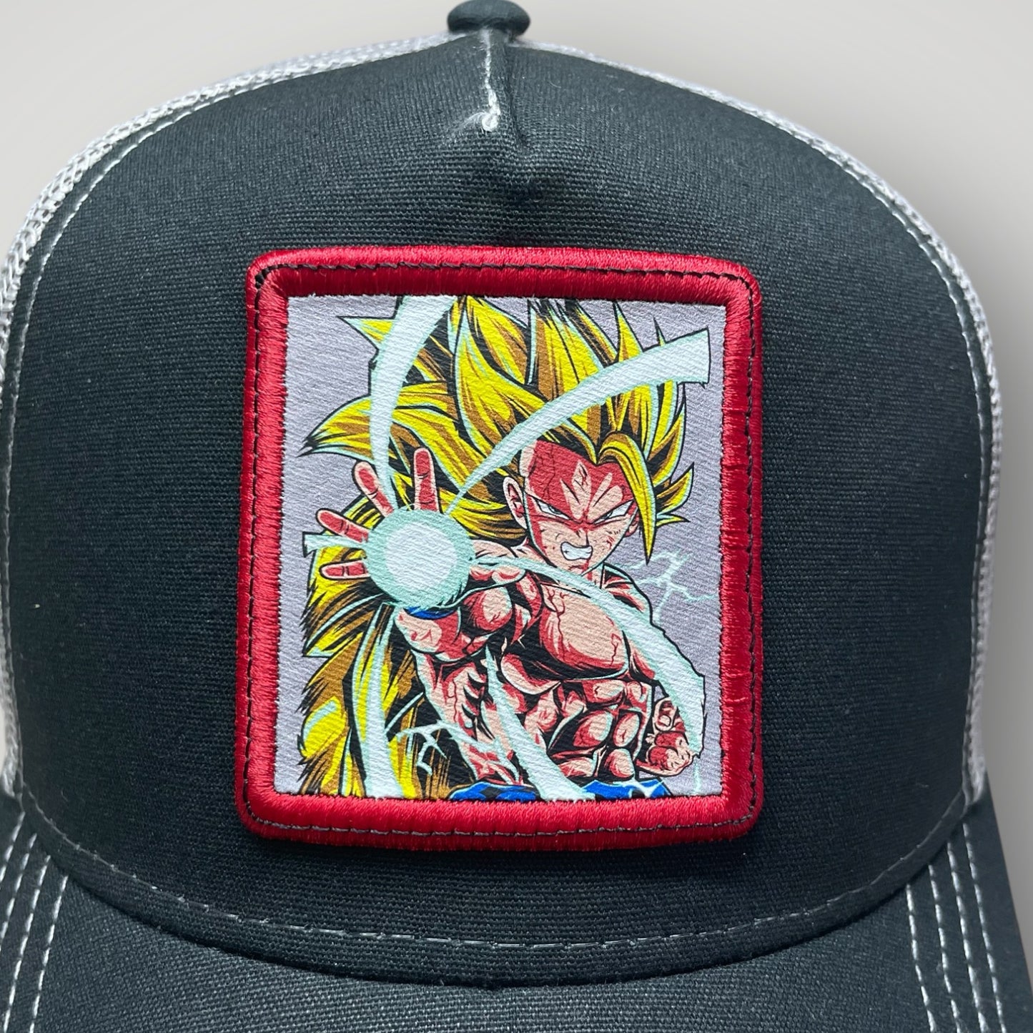 Gorra Goku Super Saiyan 3