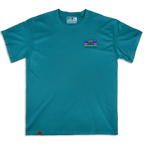Frontal de la camiseta Wokha Organic Estrella Turquesa con pequeño emblema multicolor