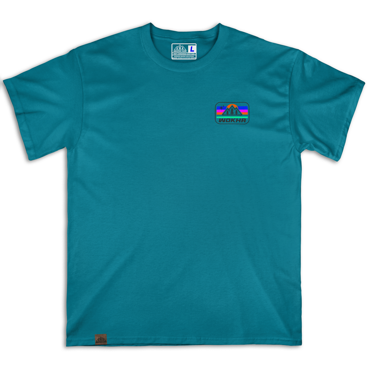 Frontal de la camiseta Wokha Organic Estrella Turquesa con pequeño emblema multicolor