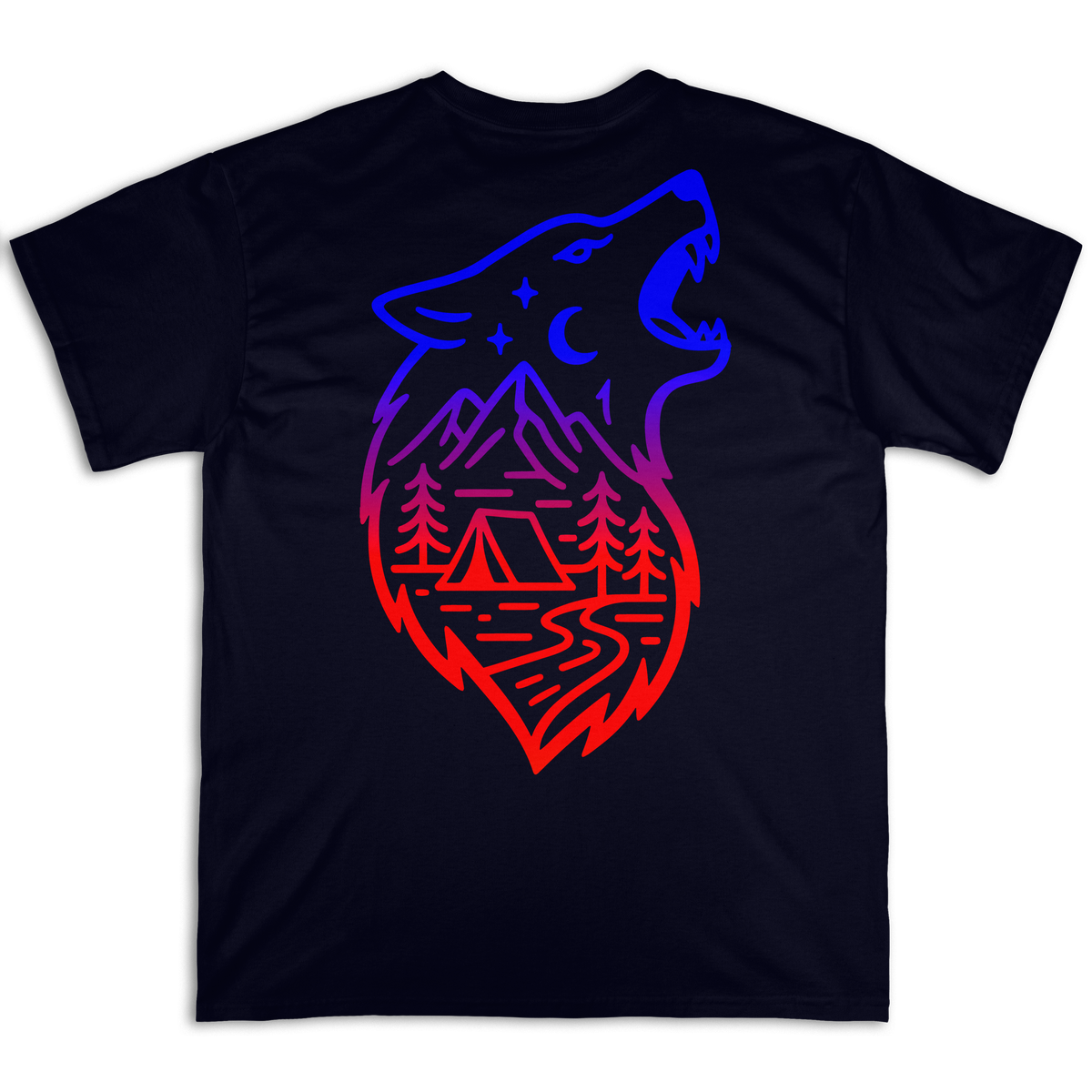 Espalda de la camiseta Wokha Organic Lobo Negra con lobo azul, violeta y rojo que contiene montañas, pinos, tienda y río